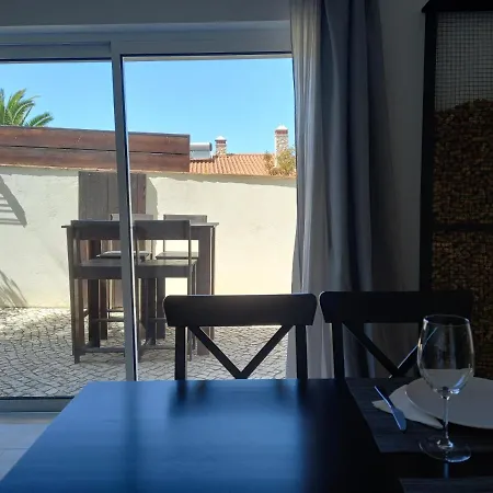 Lopes - Belch1952 Apartment