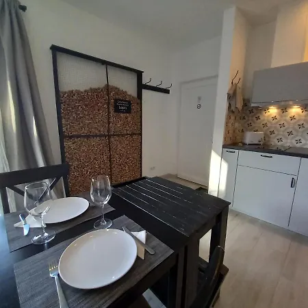 Lopes - Belch1952 Apartment